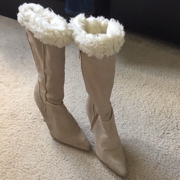 Hottest Boots Ev-ahhh!!!! - Picture 2 of 3